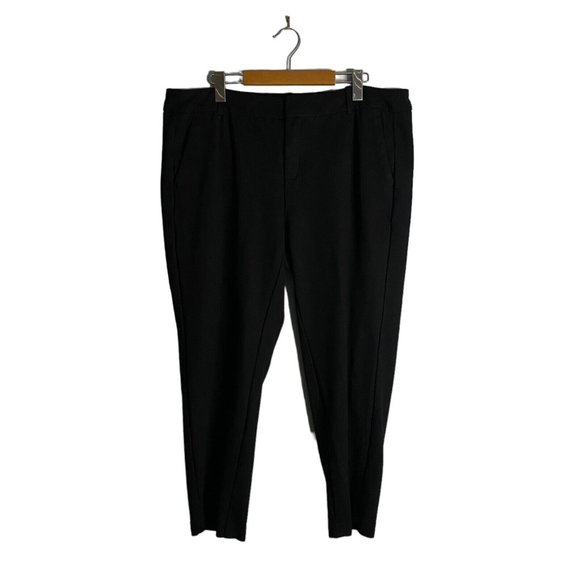 Lord & Taylor Women's Black Ponte Ankle Pants - Picture 1 of 10